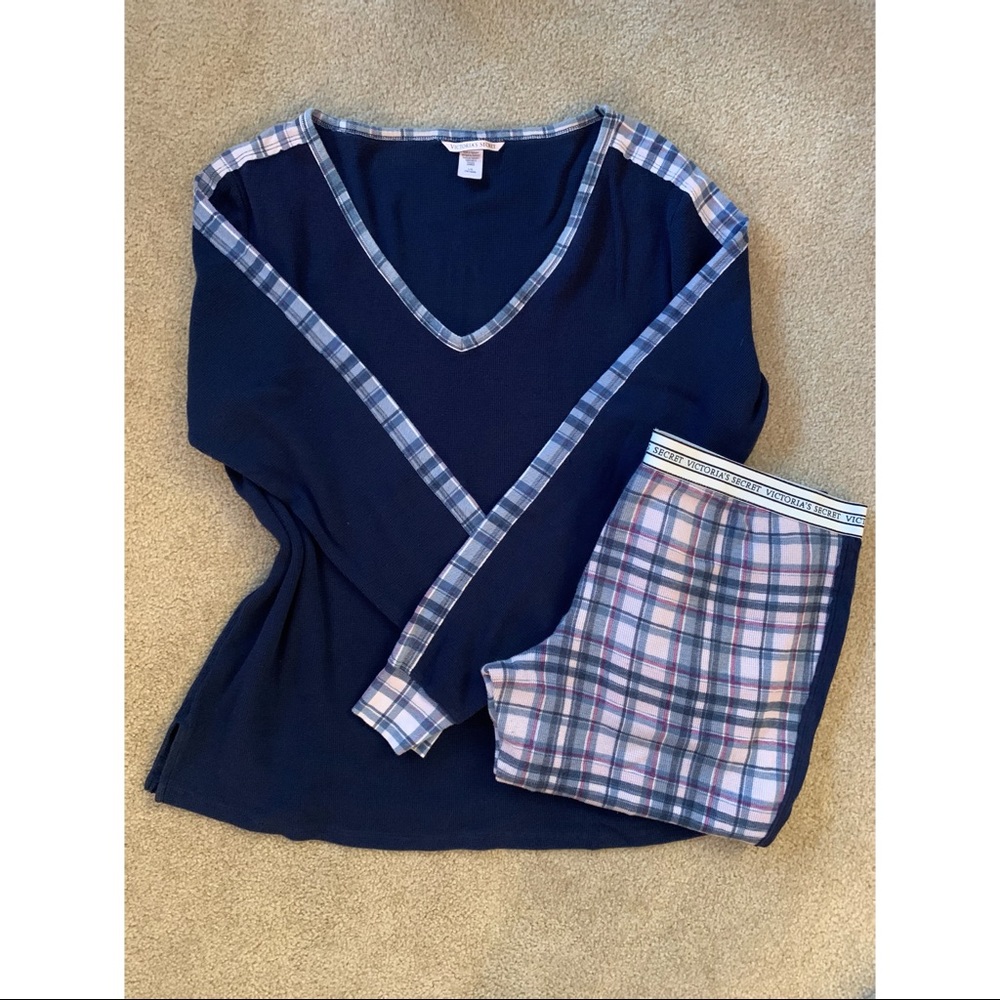 Victoria’s Secret Plaid Thermal Pajamas 💗💙